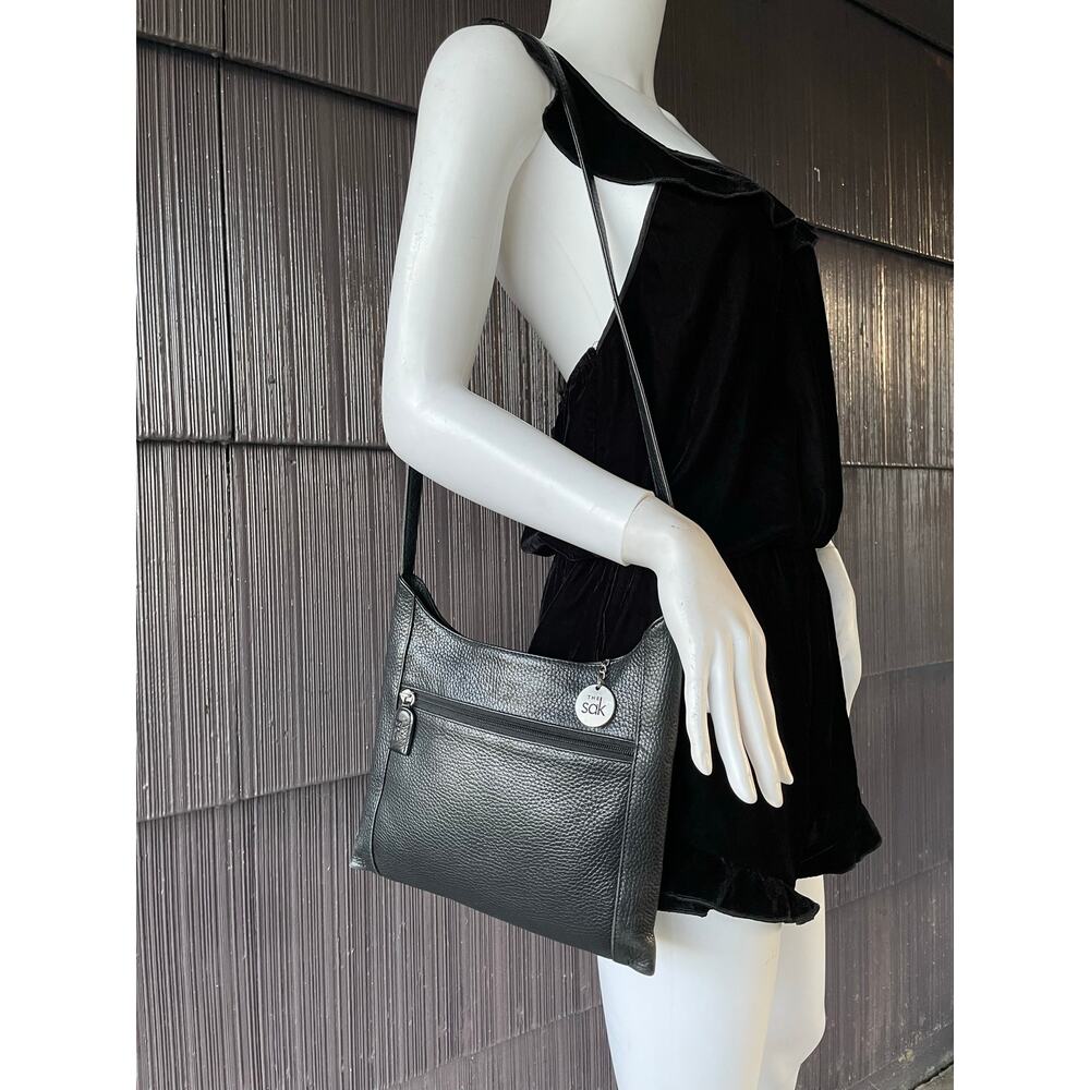 🔥The Sak Black Pebble Leather Hobo Shoulder Bag Boho Chic Minimalist Y2K